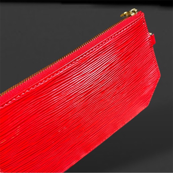 Louis Vuitton Red Epi Coin Pouch - Picture 4 of 6